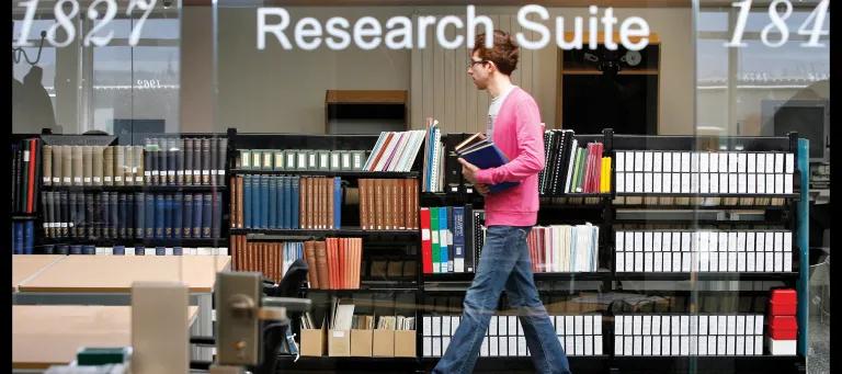 Student in library 